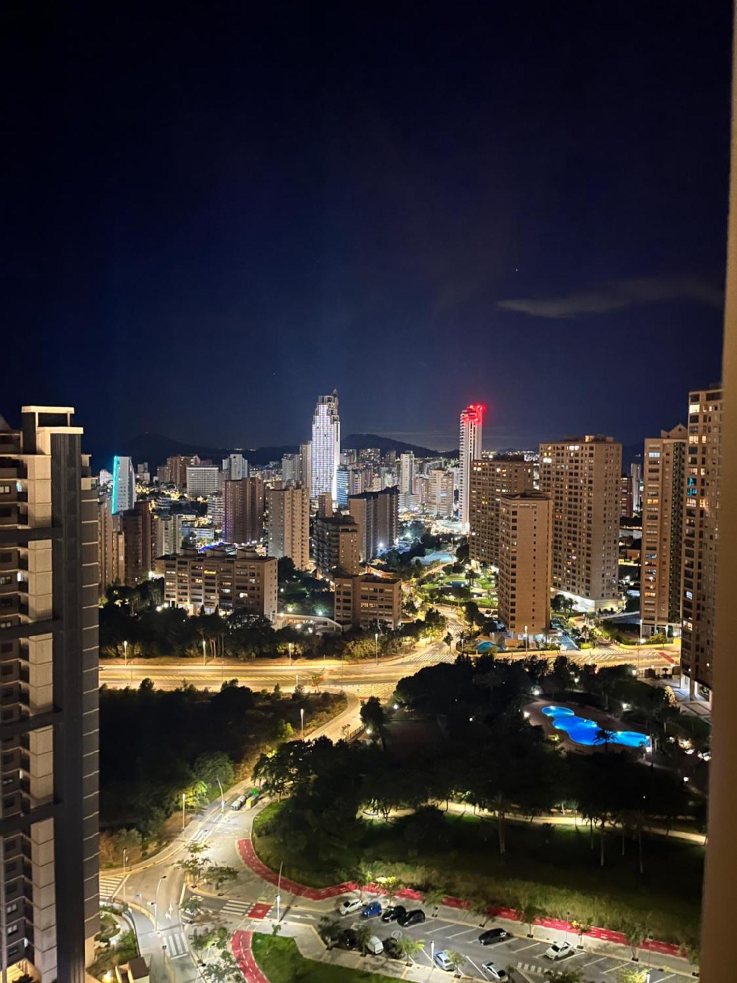 Sky Intempo Resort & Spa Benidorm Apartment Eksteriør bilde